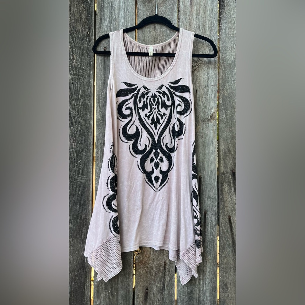 Elegant Black and Cream Women's Top